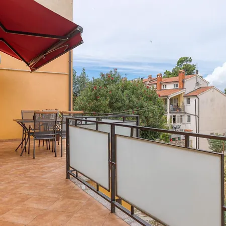 Valnea - For Five People In The Center Of Apartment
